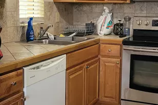 1522 SE Royal Green Cir, Port Saint Lucie, FL 34952 - Photo 5