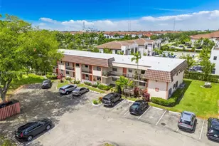 870 NE 207th Terrace, Miami, FL 33179 - Photo 3