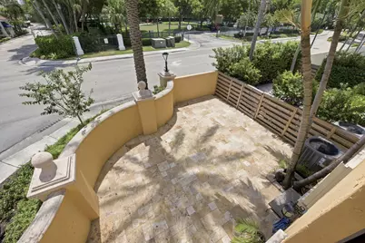 18385 NE 30th Place #18385, Aventura, FL 33160 - Photo 31