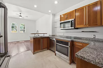 18385 NE 30th Place #18385, Aventura, FL 33160 - Photo 9
