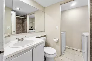 1534 Forest Lakes Cir, West Palm Beach, FL 33406 - Photo 15