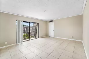1534 Forest Lakes Cir, West Palm Beach, FL 33406 - Photo 23