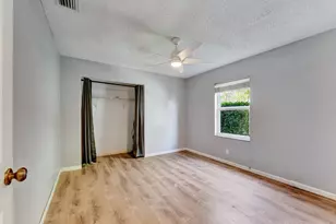 7312 Heathley Dr, Lake Worth, FL 33467 - Photo 13