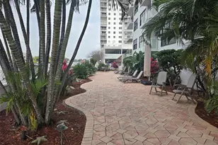 1401 N Riverside Dr, Pompano Beach, FL 33062 - Photo 29