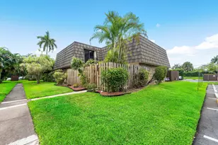 1534 Forest Lakes Cir, West Palm Beach, FL 33406 - Photo 1