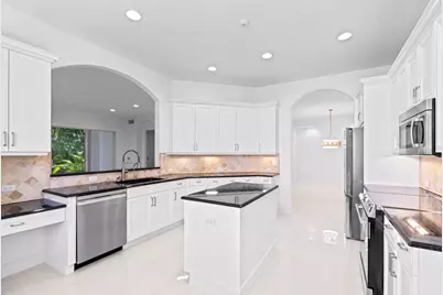 127 Palm Bay Terrace #A, Palm Beach Gardens, FL 33418 - Photo 13