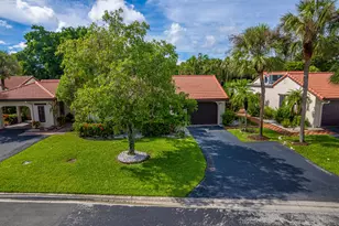8008 Eastlake Dr, Boca Raton, FL 33433 - Photo 7