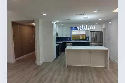 8008 Eastlake Drive, Boca Raton, FL 33433 - Photo 11