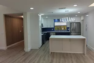 8008 Eastlake Dr, Boca Raton, FL 33433 - Photo 11