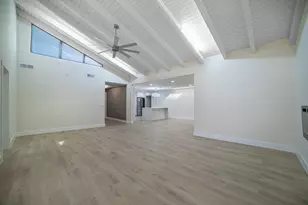 8008 Eastlake Dr, Boca Raton, FL 33433 - Photo 15