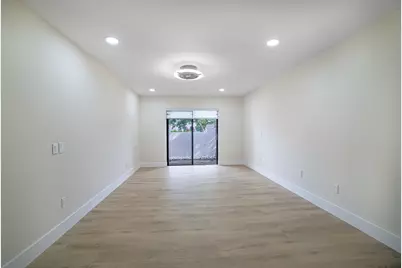 8008 Eastlake Drive, Boca Raton, FL 33433 - Photo 23