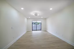8008 Eastlake Dr, Boca Raton, FL 33433 - Photo 23