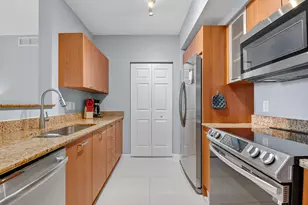 625 Casa Loma Blvd, Boynton Beach, FL 33435 - Photo 7
