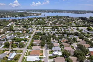 145 Pennock Landing Cir, Jupiter, FL 33458 - Photo 29