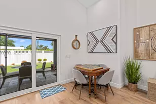 145 Pennock Landing Cir, Jupiter, FL 33458 - Photo 9