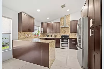 1842 Oak Berry Circle, Wellington, FL 33414 - Photo 5