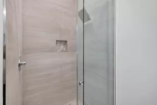 704 SW 9th St, Fort Lauderdale, FL 33315 - Photo 37