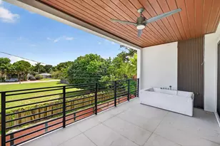 704 SW 9th St, Fort Lauderdale, FL 33315 - Photo 53