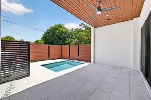 704 SW 9th St, Fort Lauderdale, FL 33315 - Photo 25