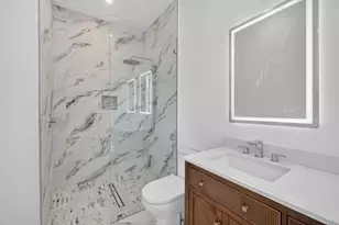 704 SW 9th St, Fort Lauderdale, FL 33315 - Photo 73