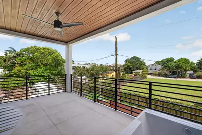 704 SW 9th Street, Fort Lauderdale, FL 33315 - Photo 51