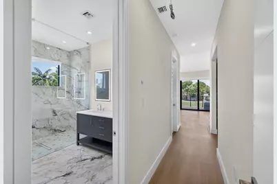 704 SW 9th Street, Fort Lauderdale, FL 33315 - Photo 41