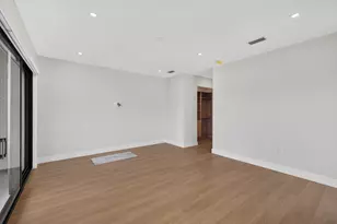 704 SW 9th St, Fort Lauderdale, FL 33315 - Photo 49