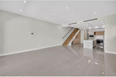 704 SW 9th Street, Fort Lauderdale, FL 33315 - Photo 21