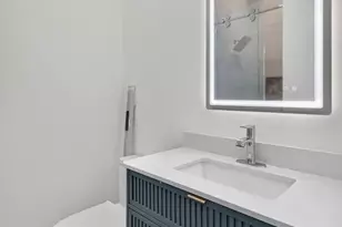 704 SW 9th St, Fort Lauderdale, FL 33315 - Photo 37