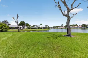 19640 Sawgrass Cir, Boca Raton, FL 33434 - Photo 37
