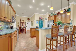 718 NW 177th Ave, Pembroke Pines, FL 33029 - Photo 17
