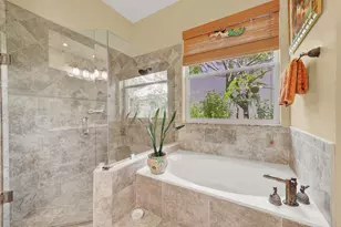 718 NW 177th Ave, Pembroke Pines, FL 33029 - Photo 23