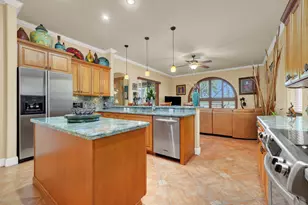 718 NW 177th Ave, Pembroke Pines, FL 33029 - Photo 13