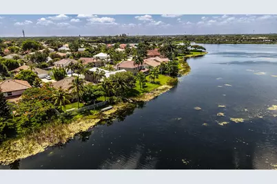 718 NW 177th Avenue, Pembroke Pines, FL 33029 - Photo 59