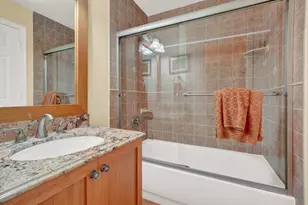718 NW 177th Ave, Pembroke Pines, FL 33029 - Photo 31