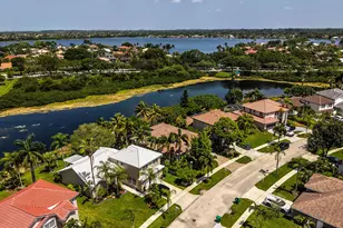 718 NW 177th Ave, Pembroke Pines, FL 33029 - Photo 47