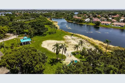 718 NW 177th Avenue, Pembroke Pines, FL 33029 - Photo 57
