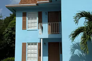 4951 Wedgewood Way, West Palm Beach, FL 33417 - Photo 5