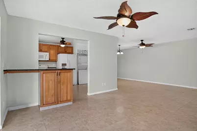 948 Savannas Point Drive #D, Fort Pierce, FL 34982 - Photo 11