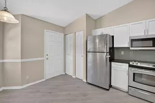 8108 Summer Shores Dr, Delray Beach, FL 33446 - Photo 7