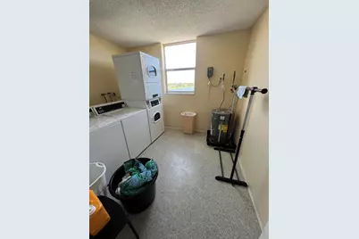 480 Executive Center Drive #2d, West Palm Beach, FL 33401 - Photo 37