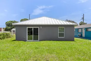 909 20th N, Fort Pierce, FL 34950 - Photo 19