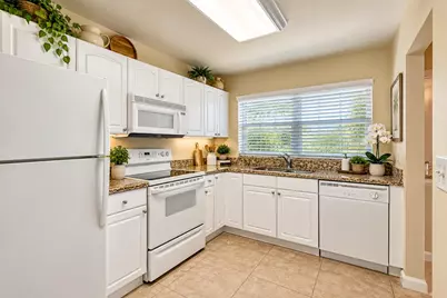 2000 S Federal Highway #307, Boynton Beach, FL 33435 - Photo 3