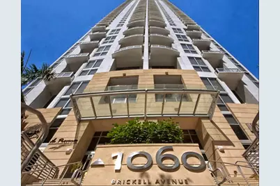 1060 Brickell Avenue #1617, Miami, FL 33131 - Photo 11