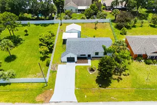 2262 SE Tile Terrace, Port Saint Lucie, FL 34952 - Photo 21