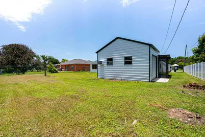 2262 SE Tile Terrace, Port Saint Lucie, FL 34952 - Photo 19