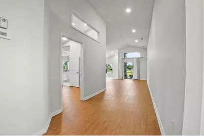 5025 Robino Circle, West Palm Beach, FL 33417 - Photo 3