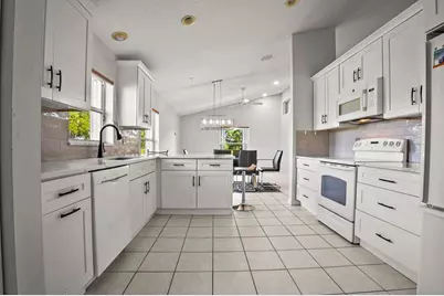 5025 Robino Circle, West Palm Beach, FL 33417 - Photo 15