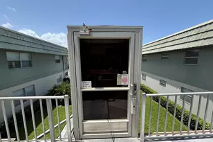 652 Flanders N, Delray Beach, FL 33484 - Photo 23