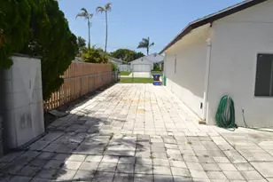 6310 Drake St, Jupiter, FL 33458 - Photo 13